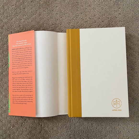 CLOSET CLOSING SOON ❗️ People We Meet on Vacation Hardcover Novel by Emily Henry - Picture 6 of 6